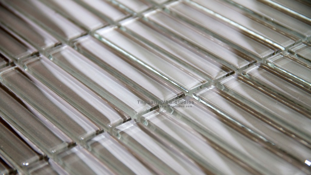 Linear Bars Glass Mosaic,&nbsp;Grey