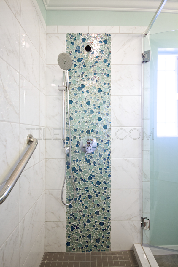 Iridescent Pebble Glass Mosaic - Bathroom Installation